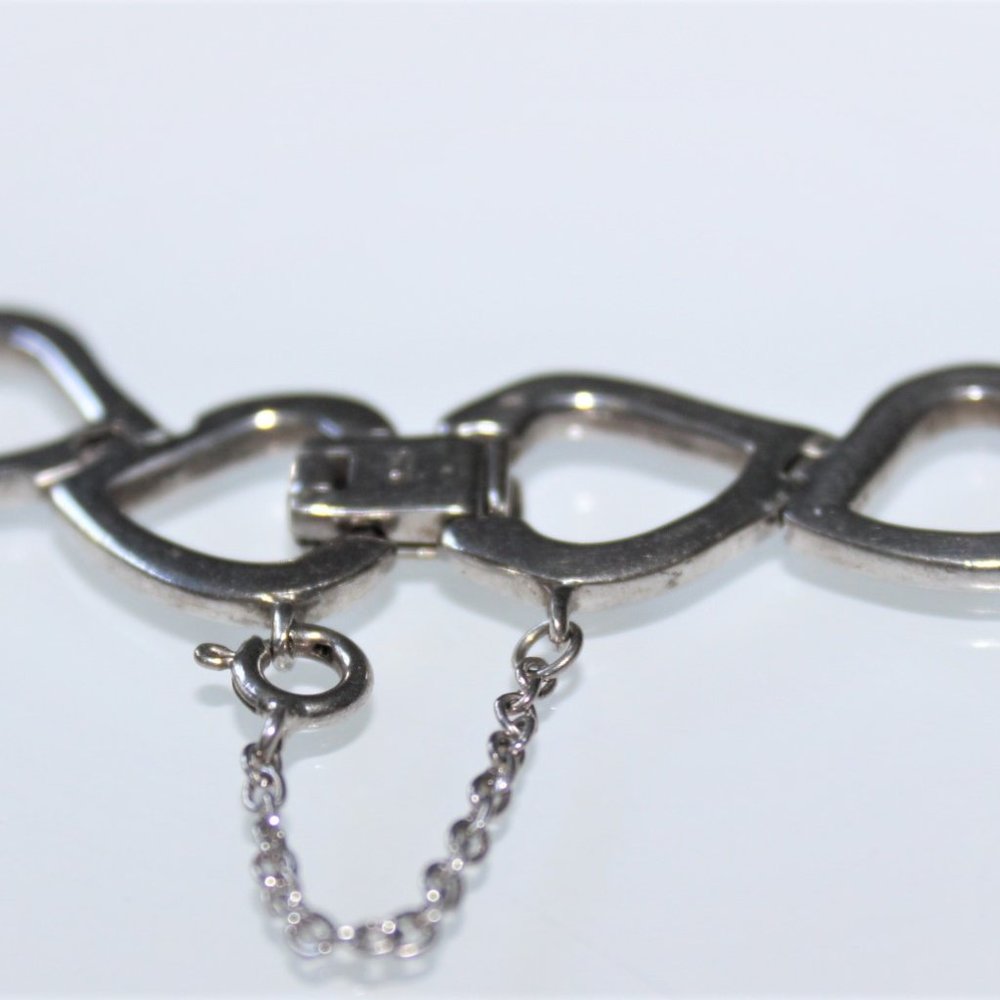 SAINT LAURENT STERLING SILVER HEART NECKLACE - Picture 6 of 8